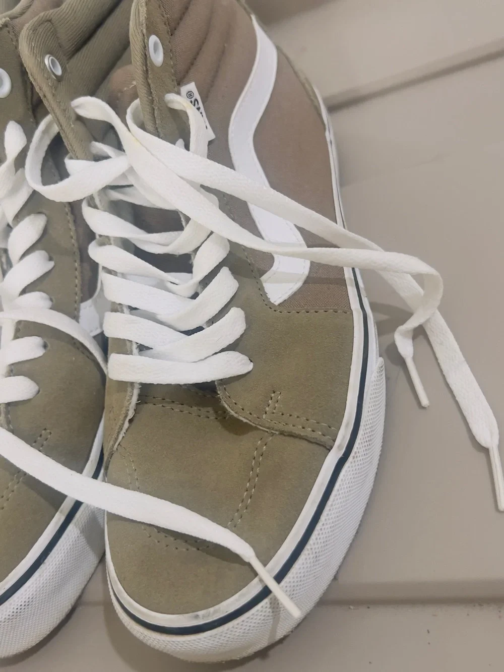 Ladies vans brown and olive Green High-Top Sneakers with White Laces